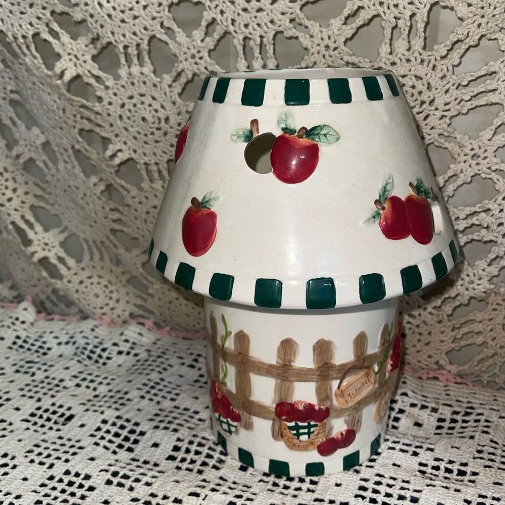 Apple Pattern Ceramic Lamp - Green Trim